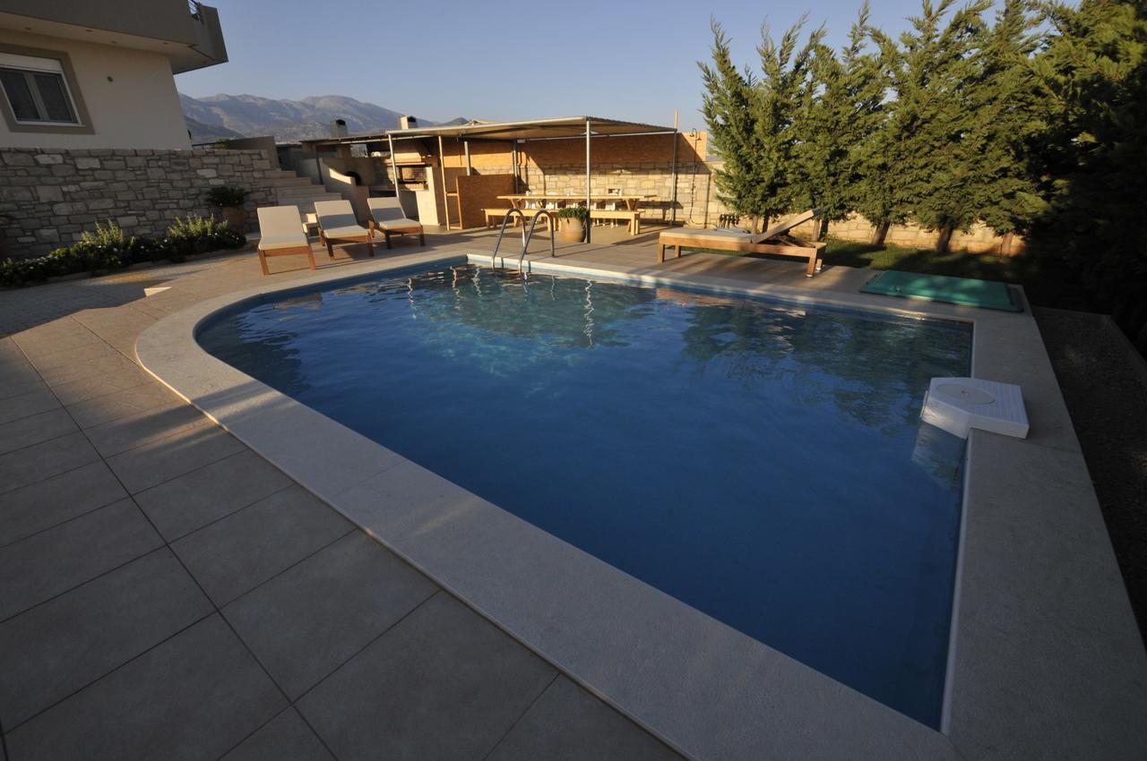 Elpidis Villa Kokkinos Pyrgos Dış mekan fotoğraf